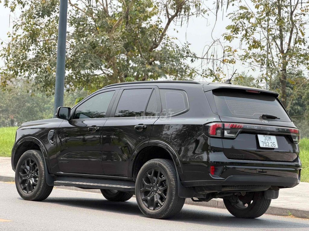 Ford Everest 2024 - ảnh 4