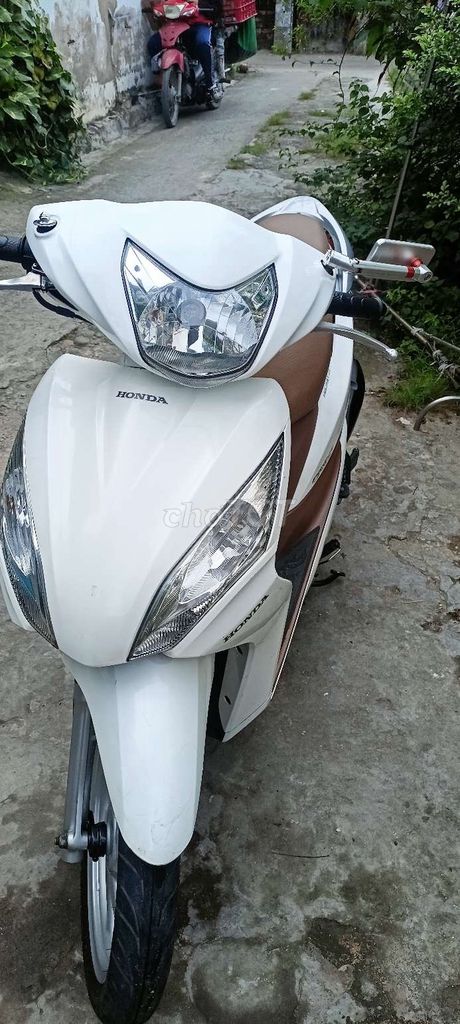 Honda Vision 2013 - ảnh 1