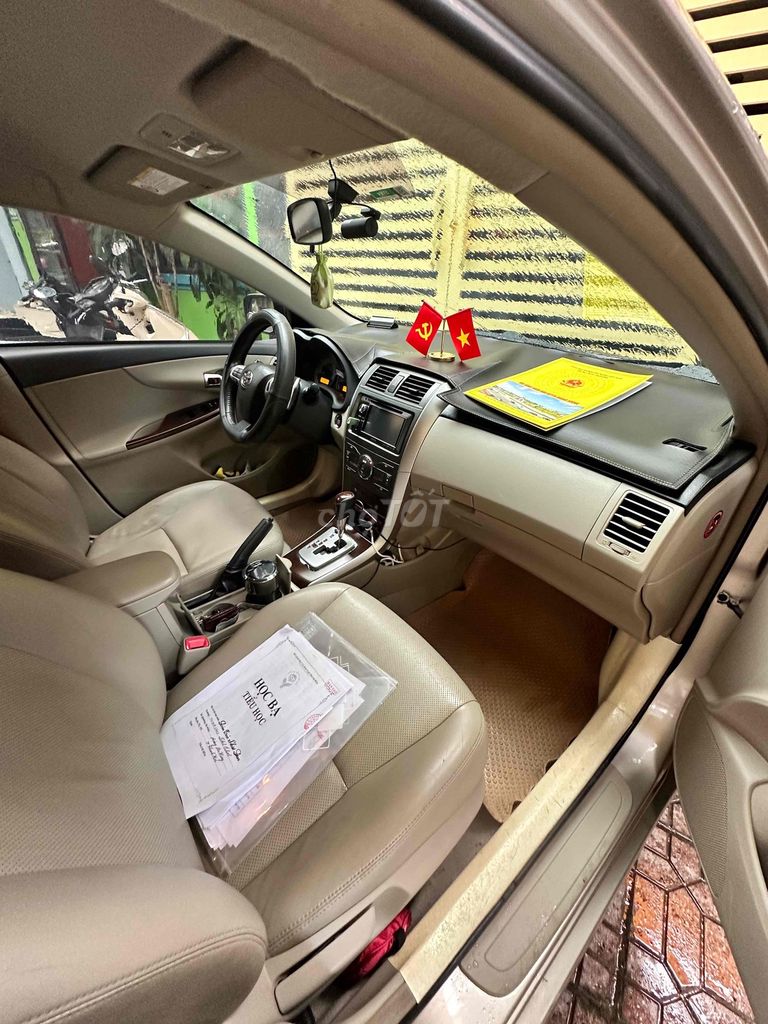 Toyota Corolla Altis 2014 - ảnh 2