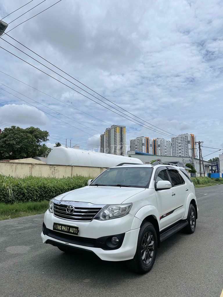 Toyota Fortuner 2016 - ảnh 4
