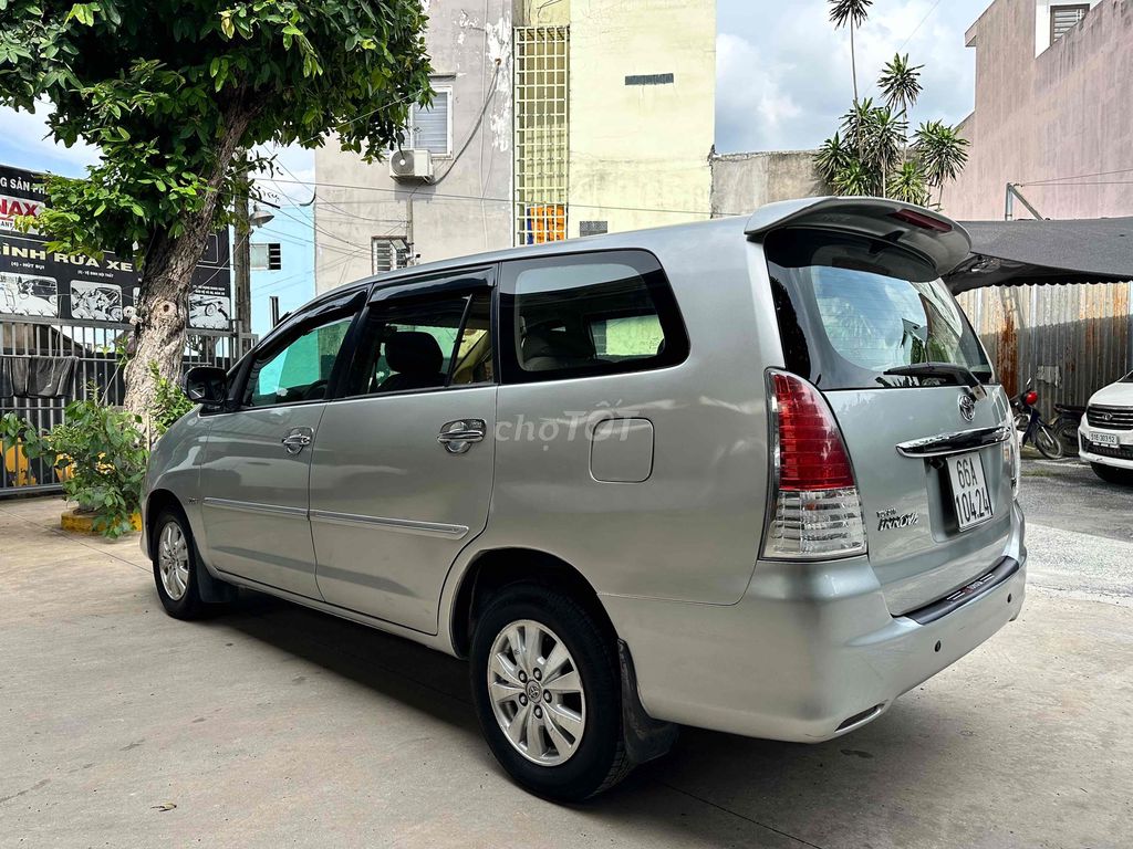 Toyota Innova 2.0G 2009 - ảnh 5