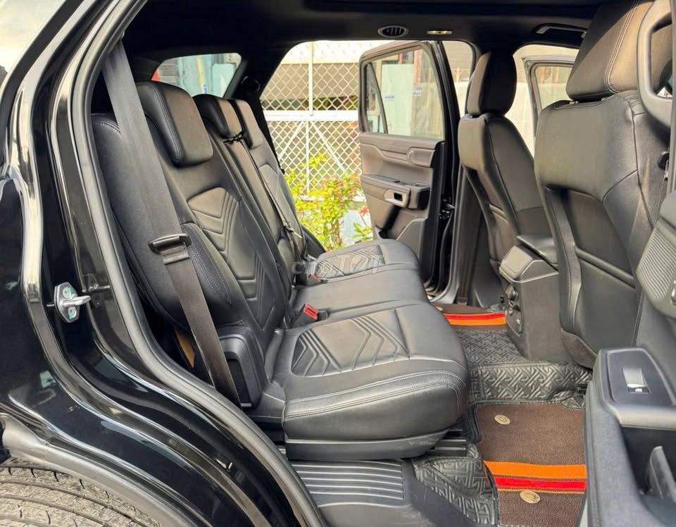 Ford Everest 2023 - ảnh 3