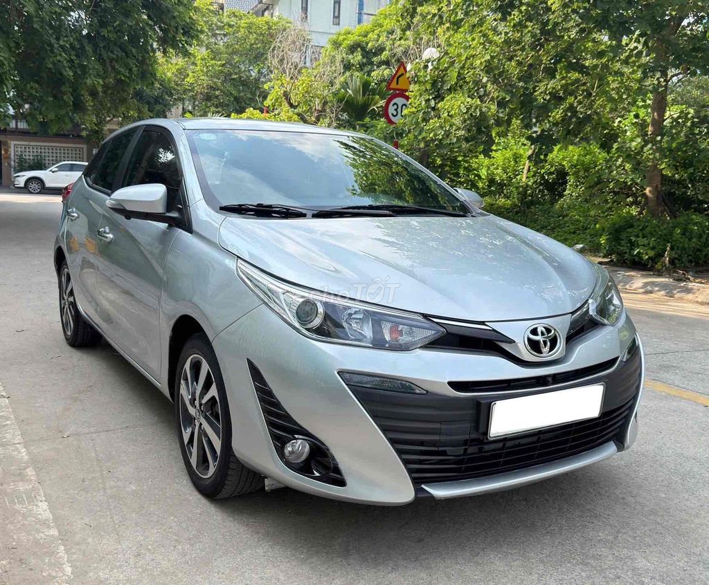 Toyota Yaris 1.5G 2019 - ảnh 3
