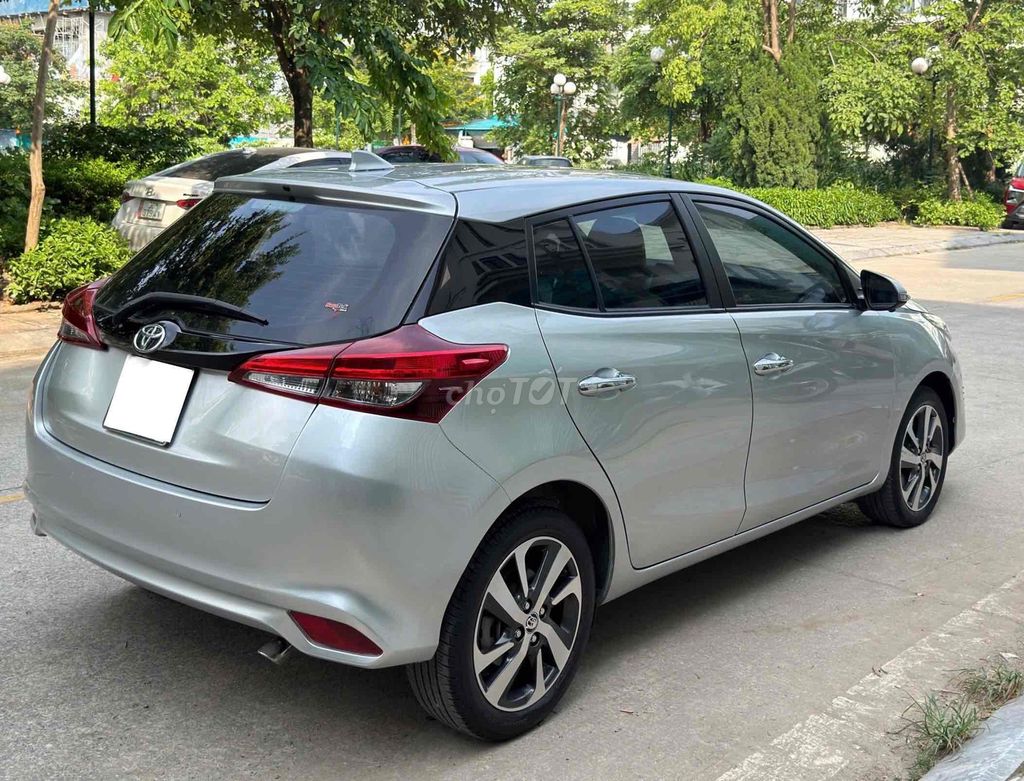 Toyota Yaris 1.5G 2019 - ảnh 4