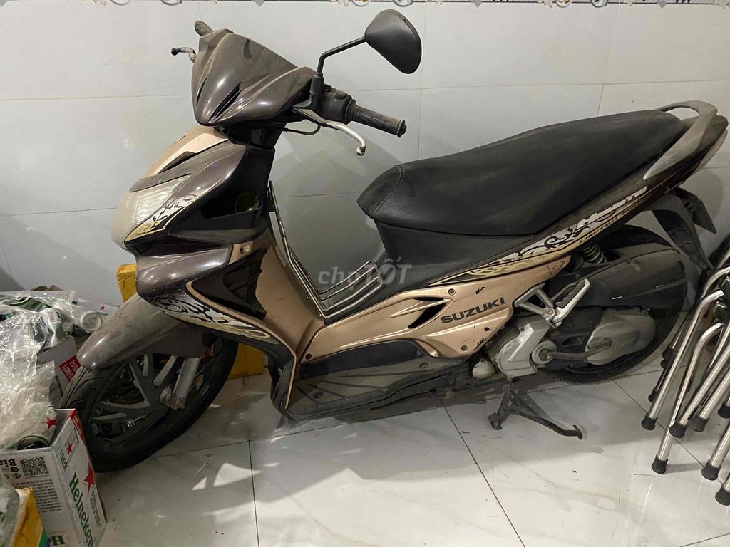 Suzuki Xbike 2011 - ảnh 1