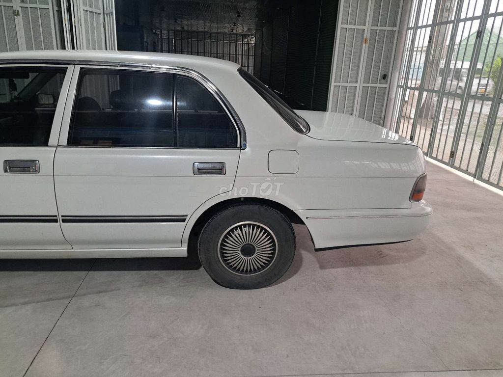 Toyota 1993 - ảnh 3