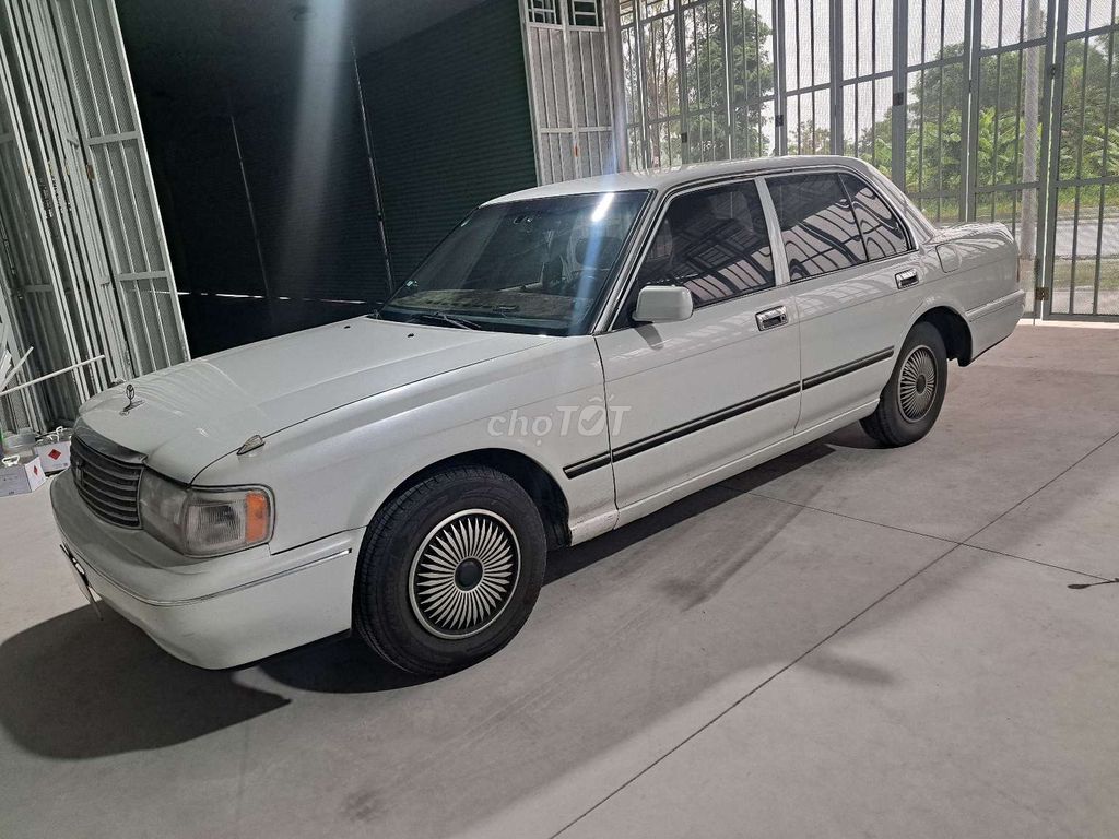 Toyota 1993 - ảnh 4