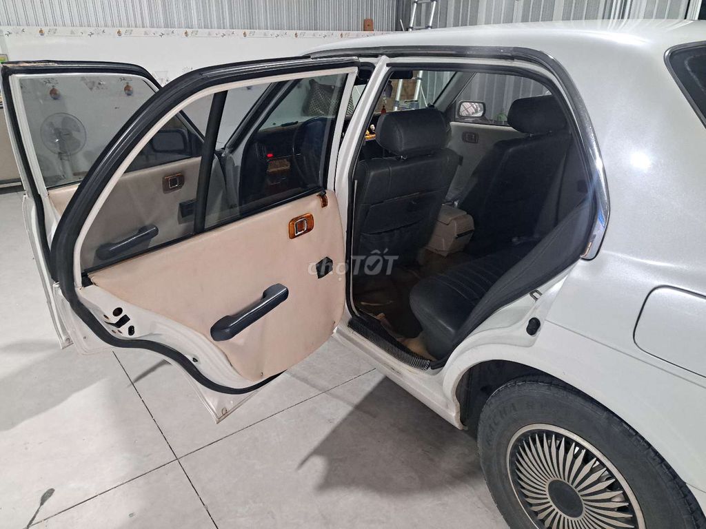 Toyota 1993 - ảnh 5