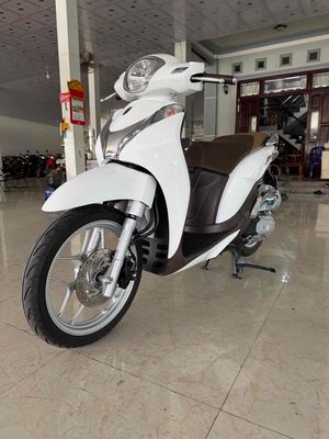Honda SH Mode 2018 - ảnh 1