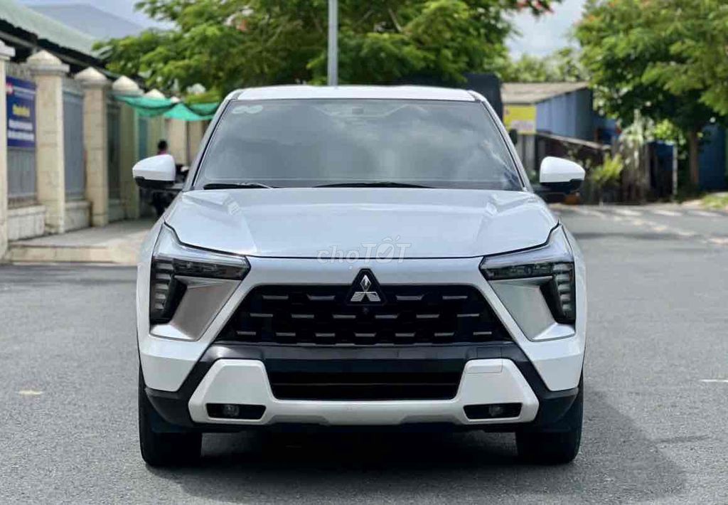 Mitsubishi Xforce 2024 - ảnh 1