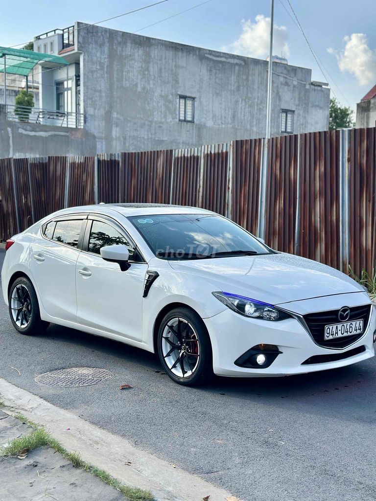Mazda 3 2017 - ảnh 1