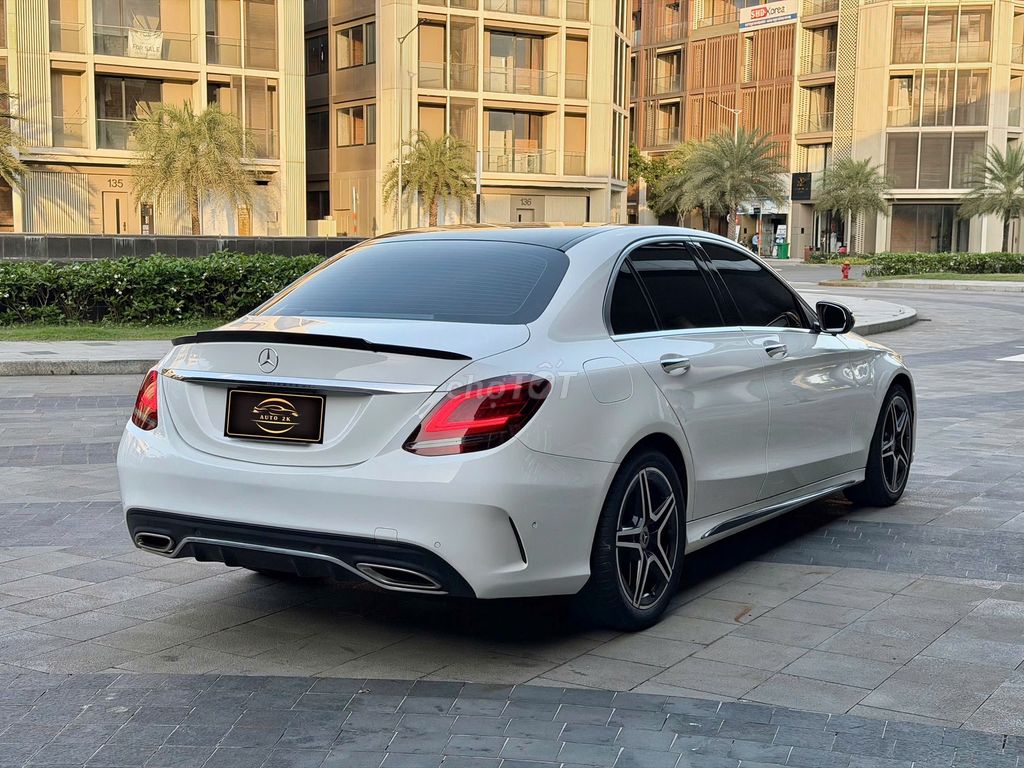 Mercedes-Benz 2020 - ảnh 5