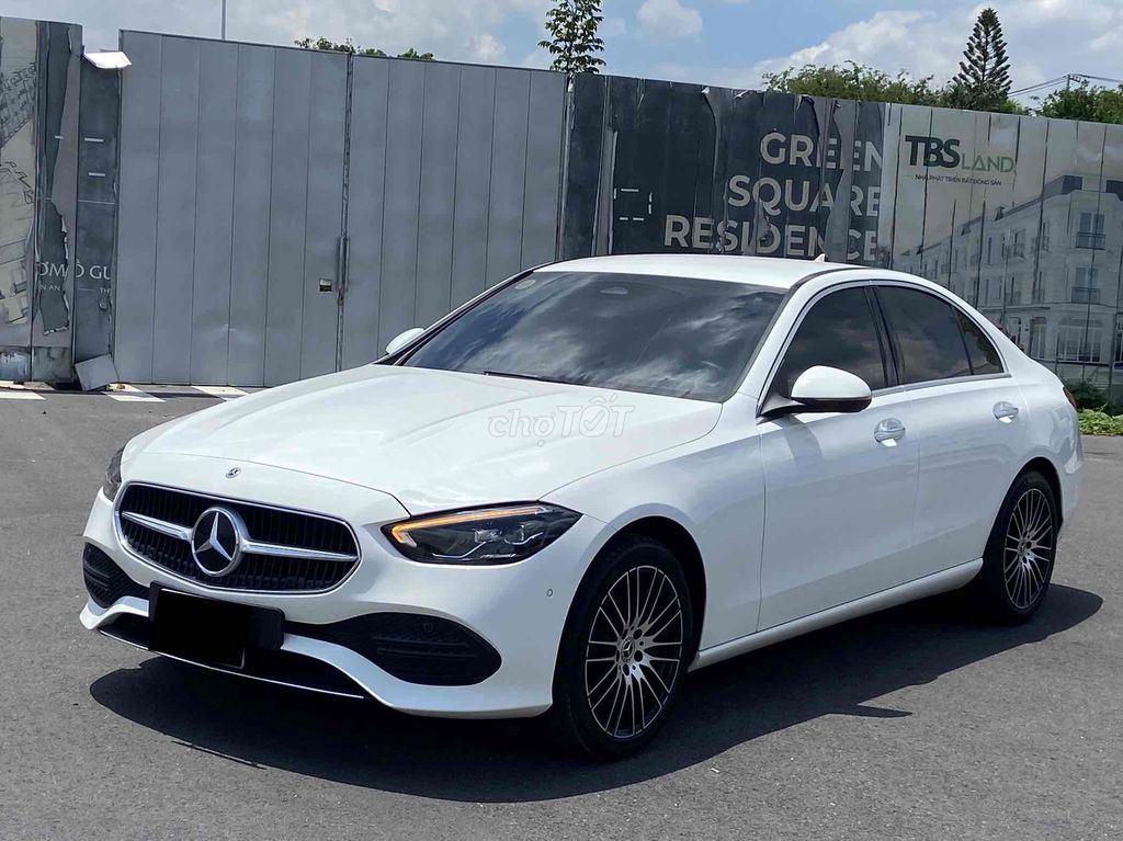 Mercedes-Benz 2022 - ảnh 1
