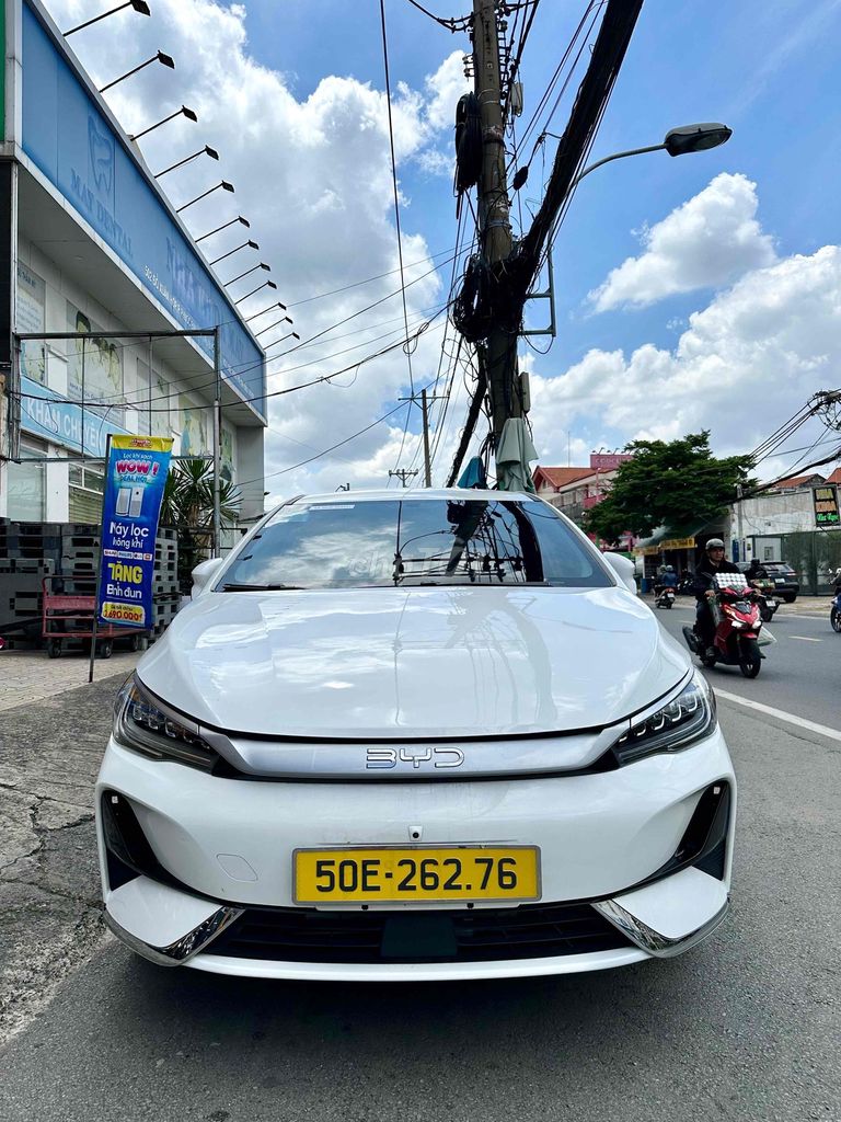 BYD M6 2026 - ảnh 1