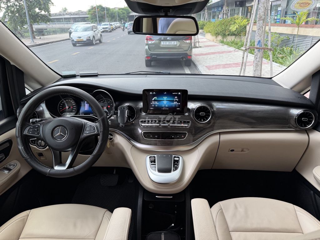 Mercedes-Benz 2020 - ảnh 5