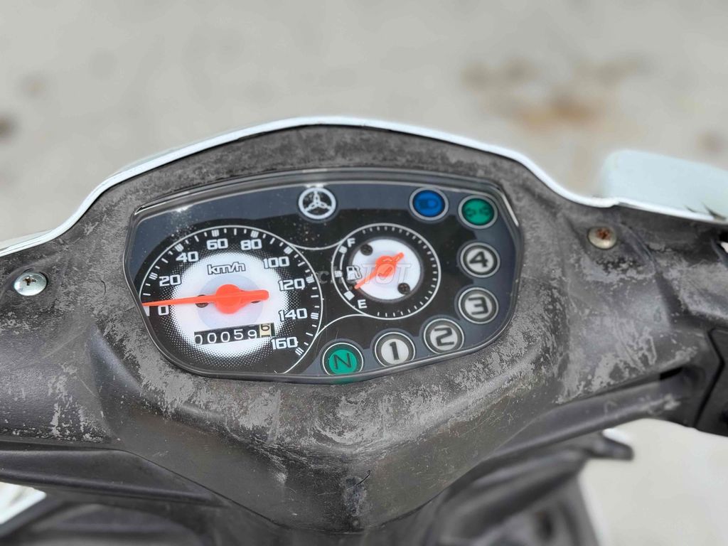 Yamaha Sirius 2010 - ảnh 2