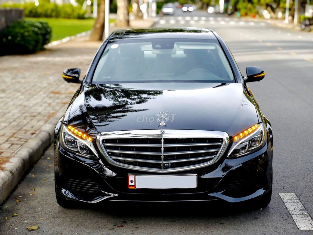 Mercedes-Benz 2018 - ảnh 2