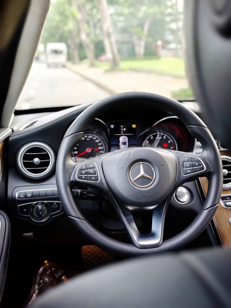 Mercedes-Benz 2018 - ảnh 5
