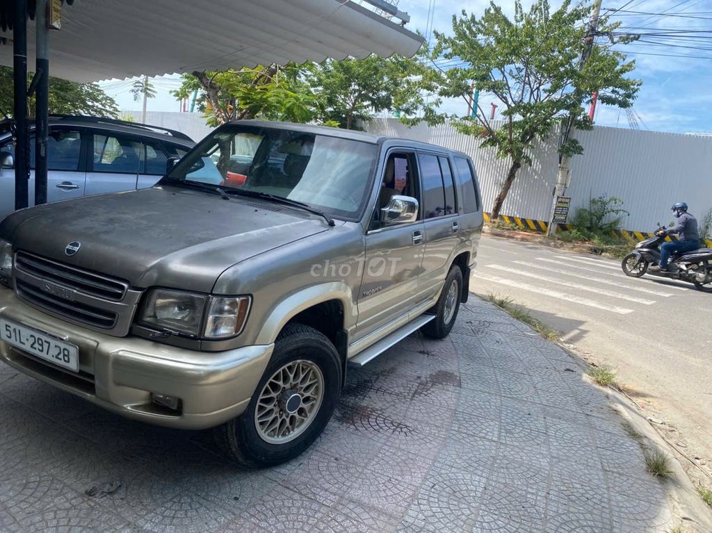 Isuzu Trooper 2009 - ảnh 2