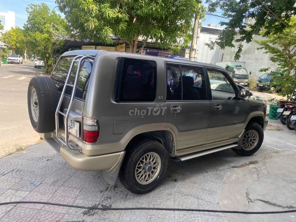 Isuzu Trooper 2009 - ảnh 5