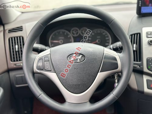Hyundai i30 CW 1.6 AT 2011 - ảnh 5