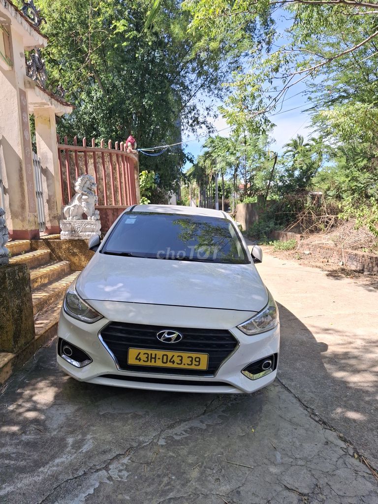 Hyundai Accent - ảnh 3