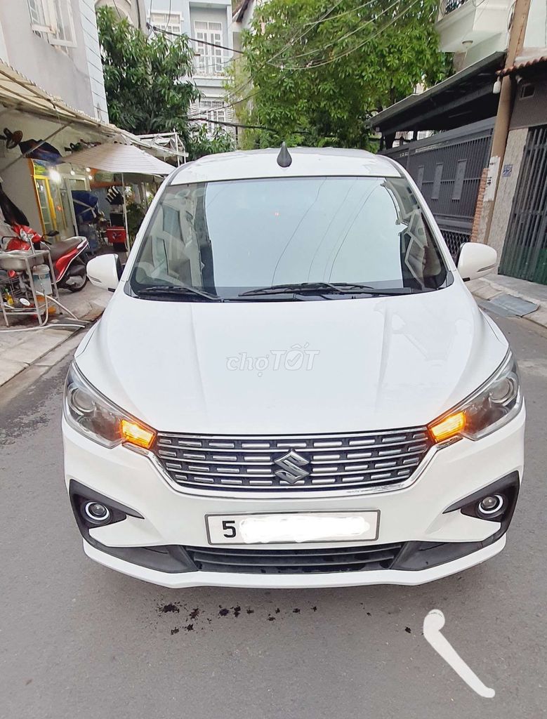 Suzuki Ertiga - ảnh 1