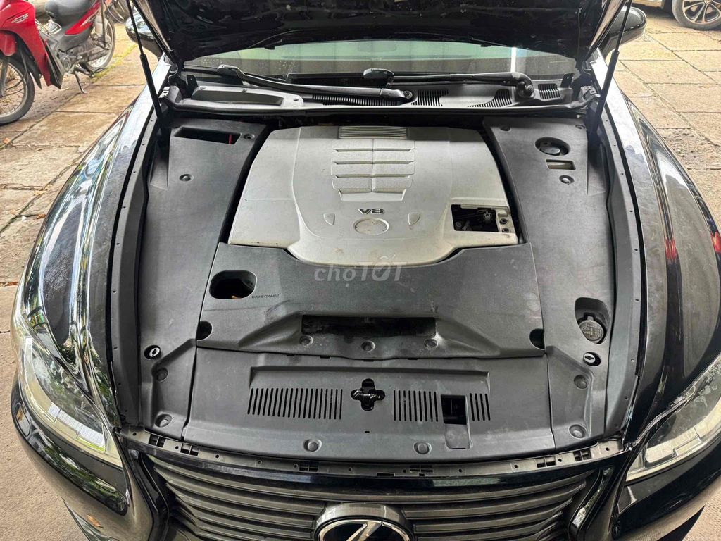 Lexus LS - ảnh 2