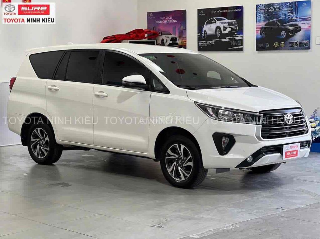 Toyota Innova 2.0E 2024 - ảnh 1