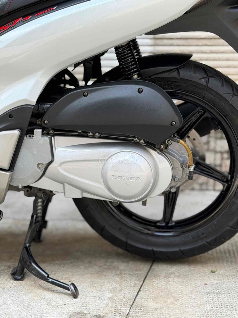 Honda SH 2011 - ảnh 5