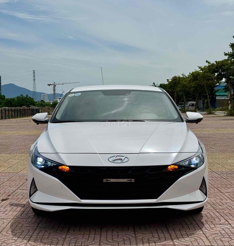Hyundai Elantra 2024 - ảnh 2