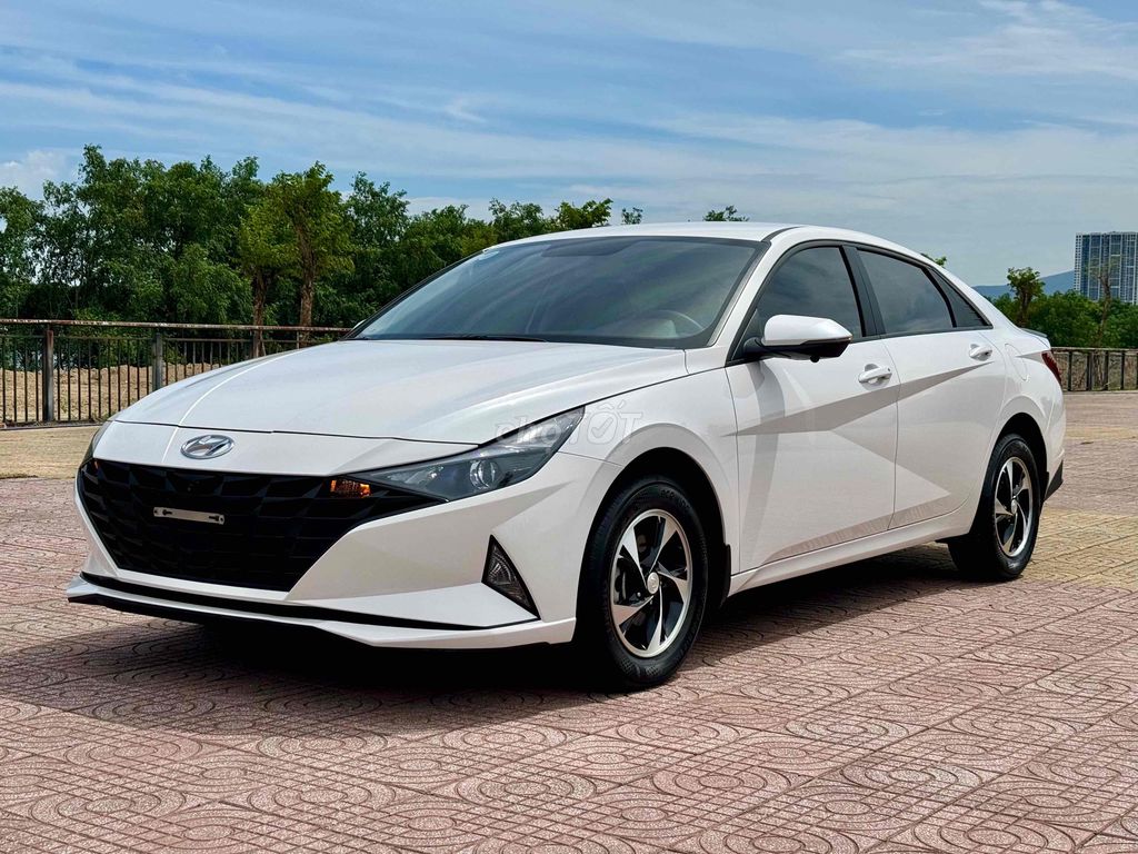Hyundai Elantra 2024 - ảnh 4