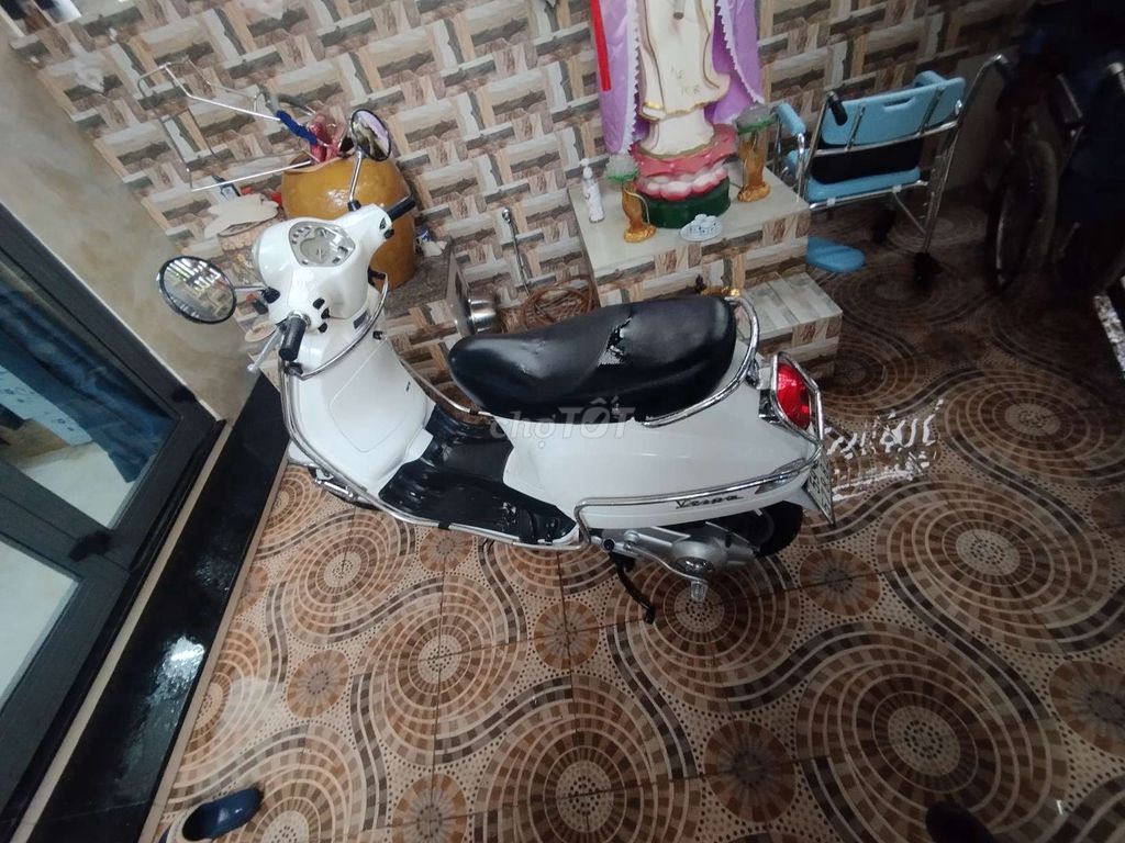 Piaggio Vespa 2010 - ảnh 3