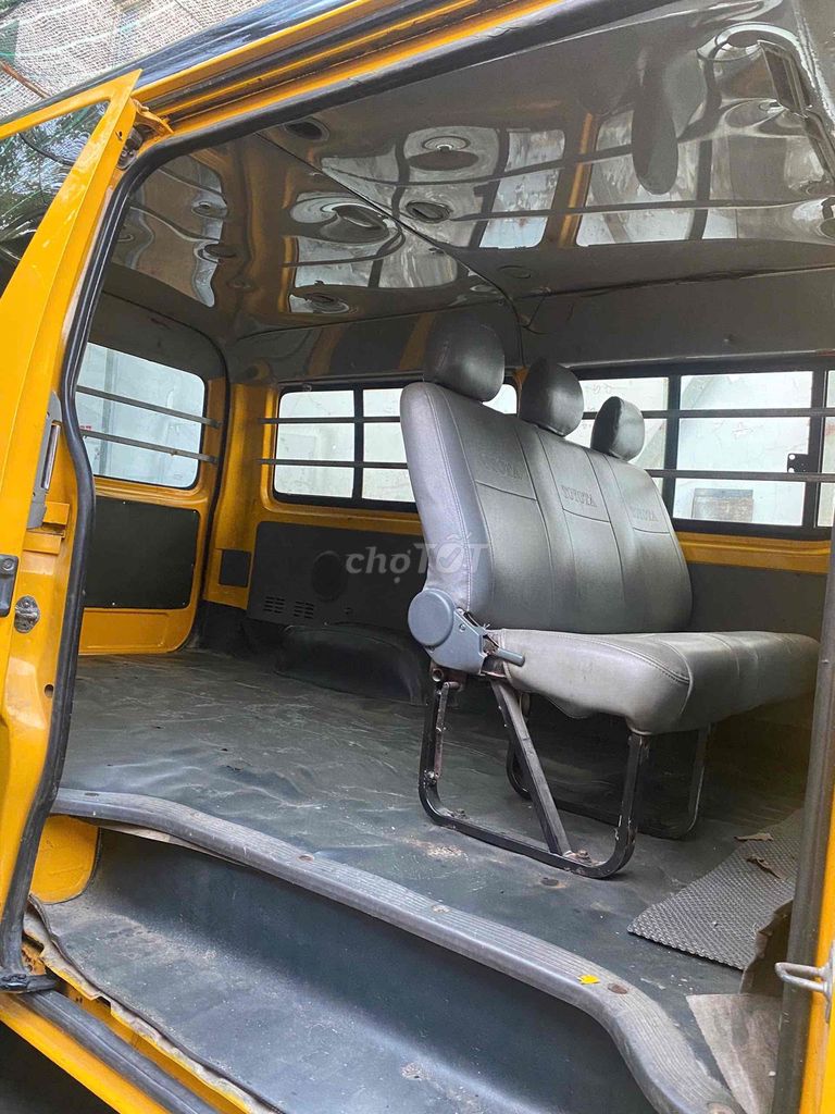 Toyota 2005 - ảnh 3