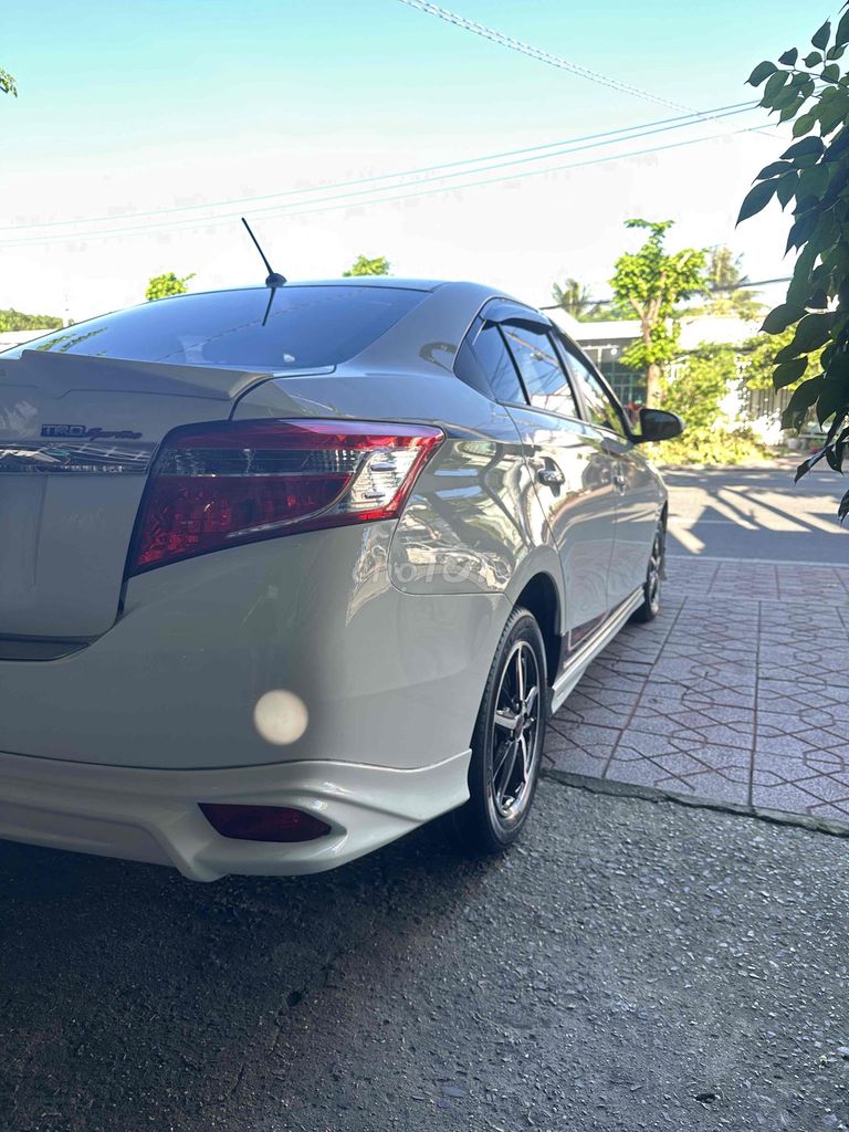 Toyota Vios - ảnh 5