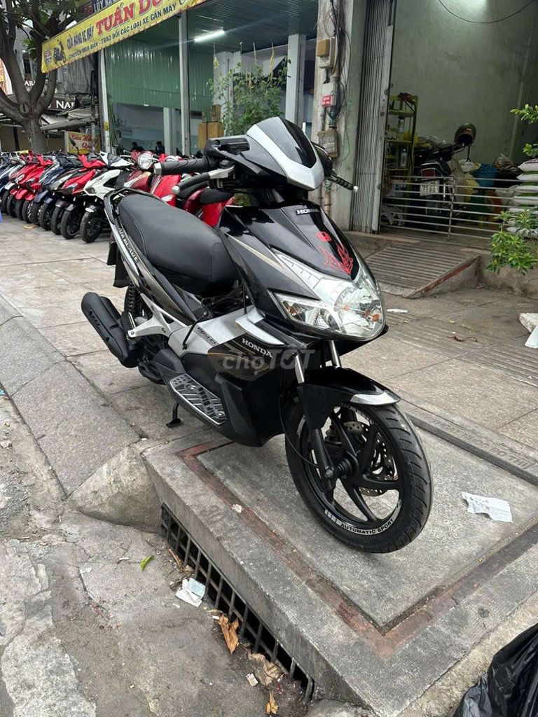 Honda Air Blade 2010 - ảnh 1