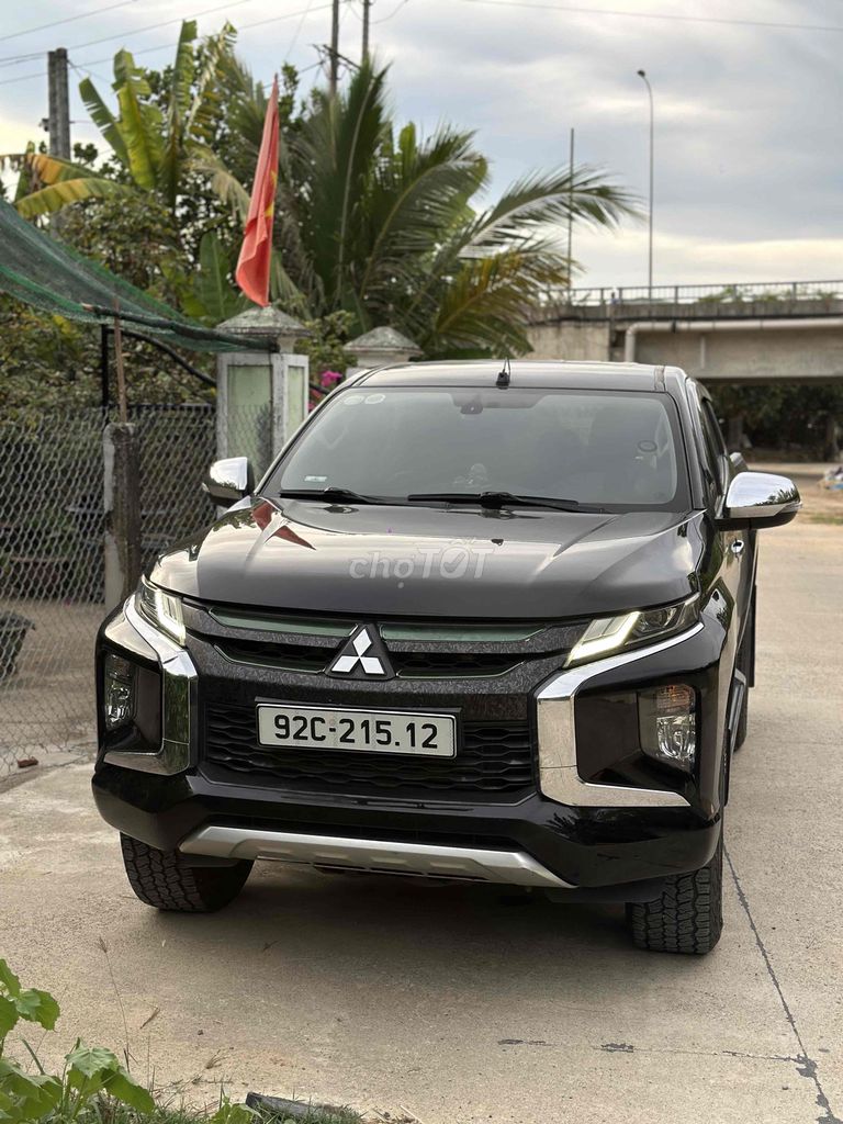 Mitsubishi Triton 2019 - ảnh 4