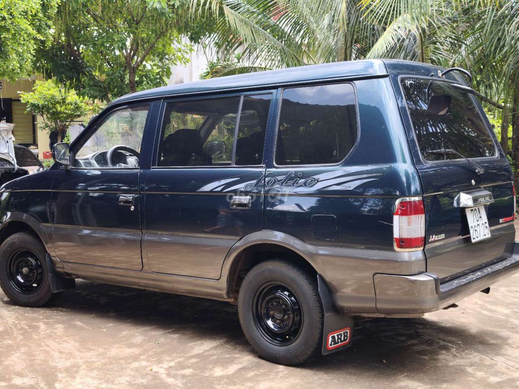 Mitsubishi Jolie - ảnh 2
