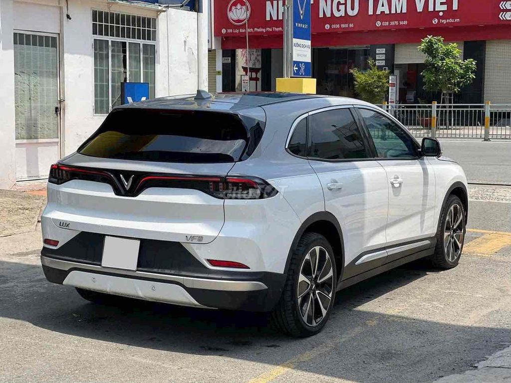 VinFast VF8 Lux 2024 - ảnh 2