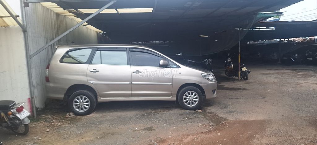 Toyota Innova 2013 - ảnh 1