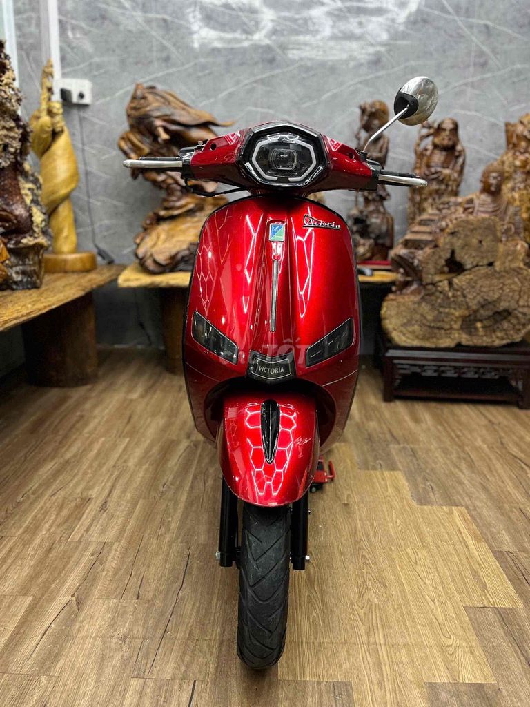 Vespa 2023 - ảnh 1