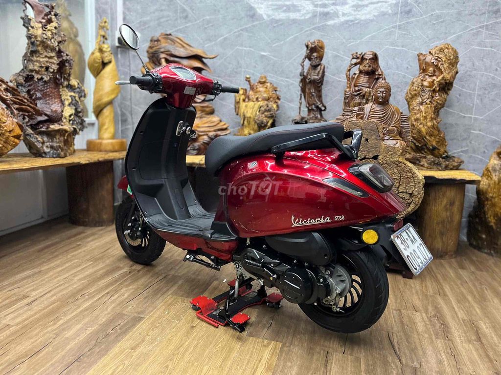 Vespa 2023 - ảnh 2