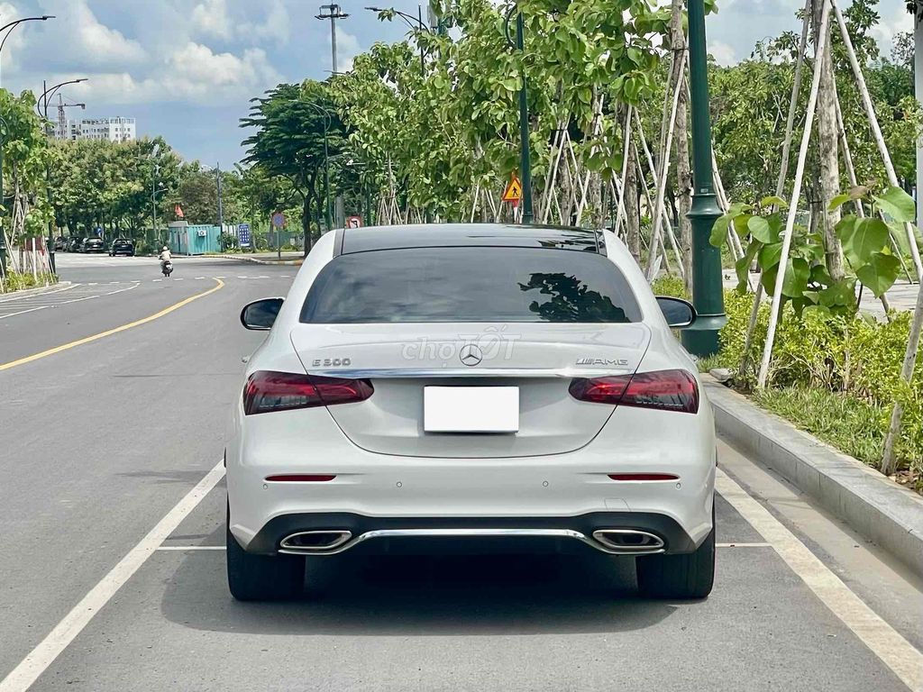 Mercedes-Benz 2022 - ảnh 5
