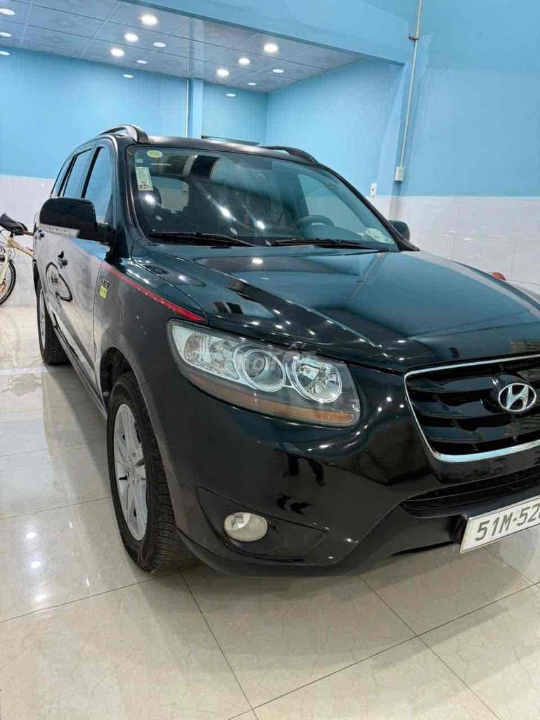 Hyundai Santa Fe - ảnh 1