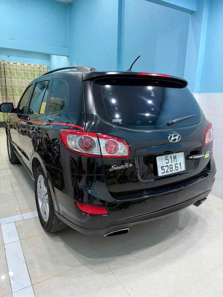 Hyundai Santa Fe - ảnh 5