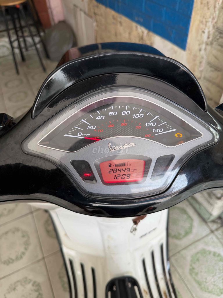 Piaggio 2014 - ảnh 4