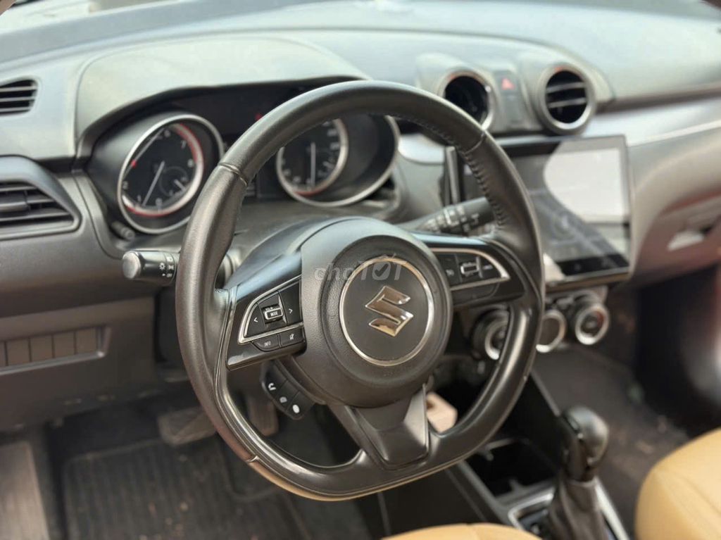 Suzuki Swift 2023 - ảnh 5