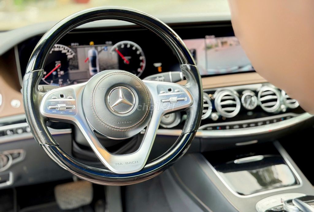 Mercedes-Benz - ảnh 3