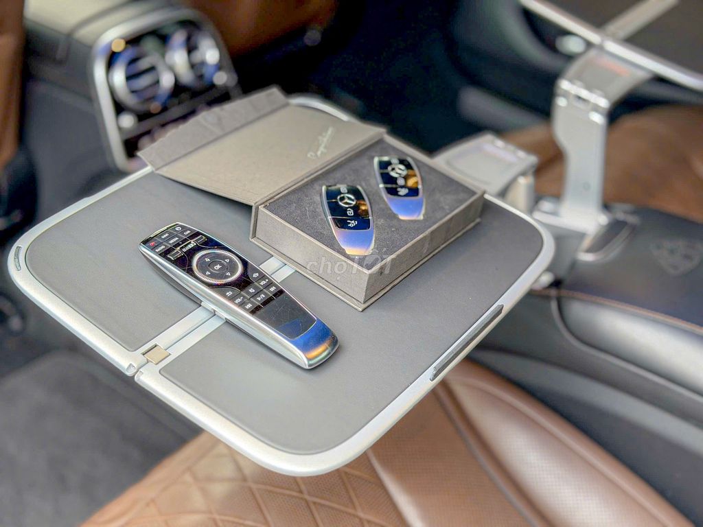 Mercedes-Benz - ảnh 4