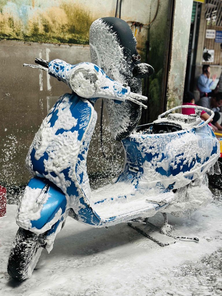 Piaggio Vespa 2013 - ảnh 5